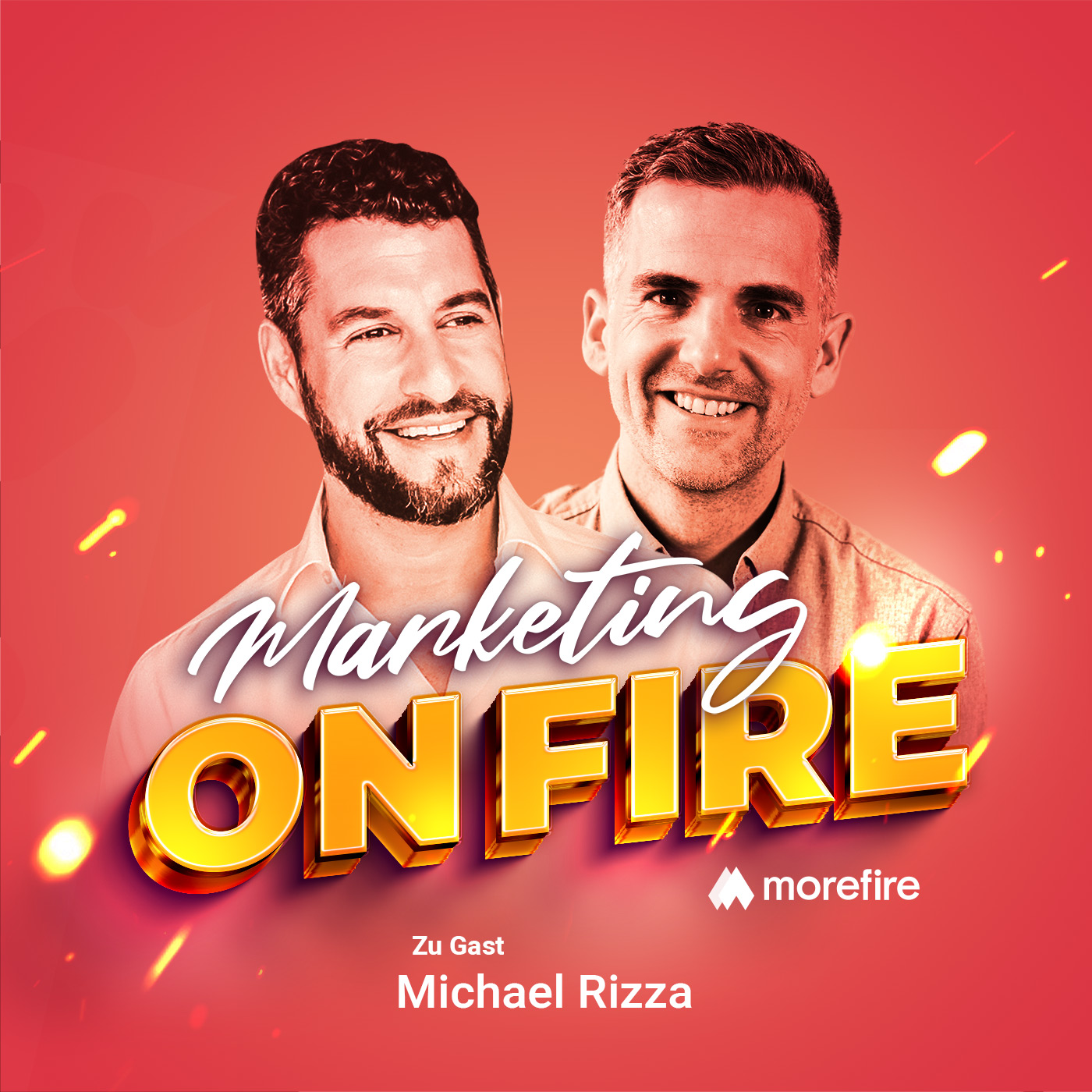 Michael Rizza und Gastgeber des Marketing on Fire Podcasts vor einem roten Hintergrund